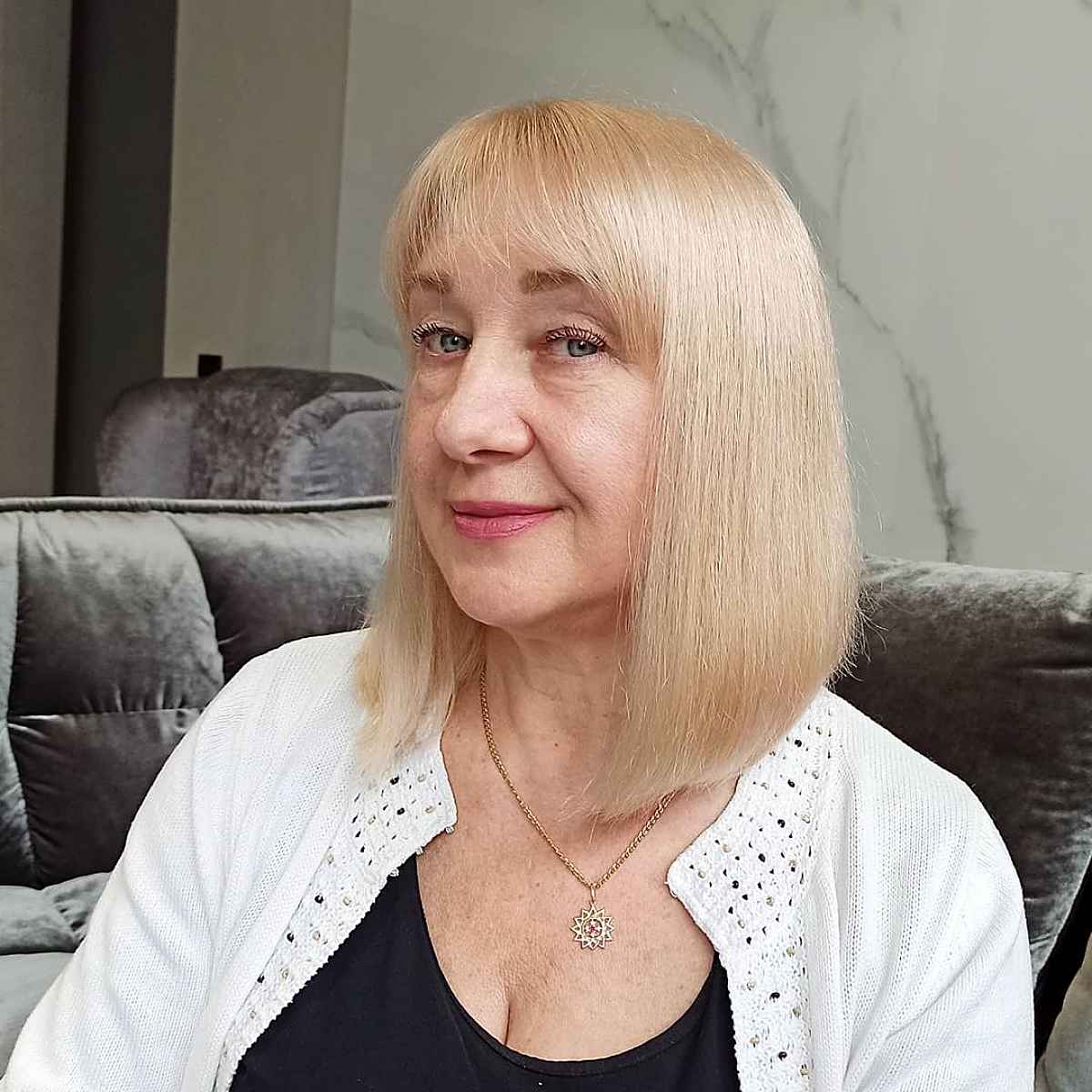 10 Best Winter Hair Colors for Ladies Over 70