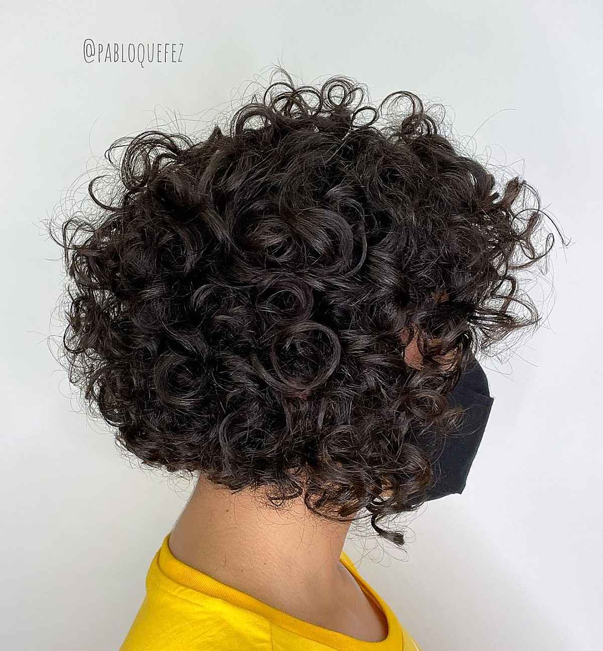 15 Stacked, Short Curly Bob Haircuts to Enhance Your Natural Curls