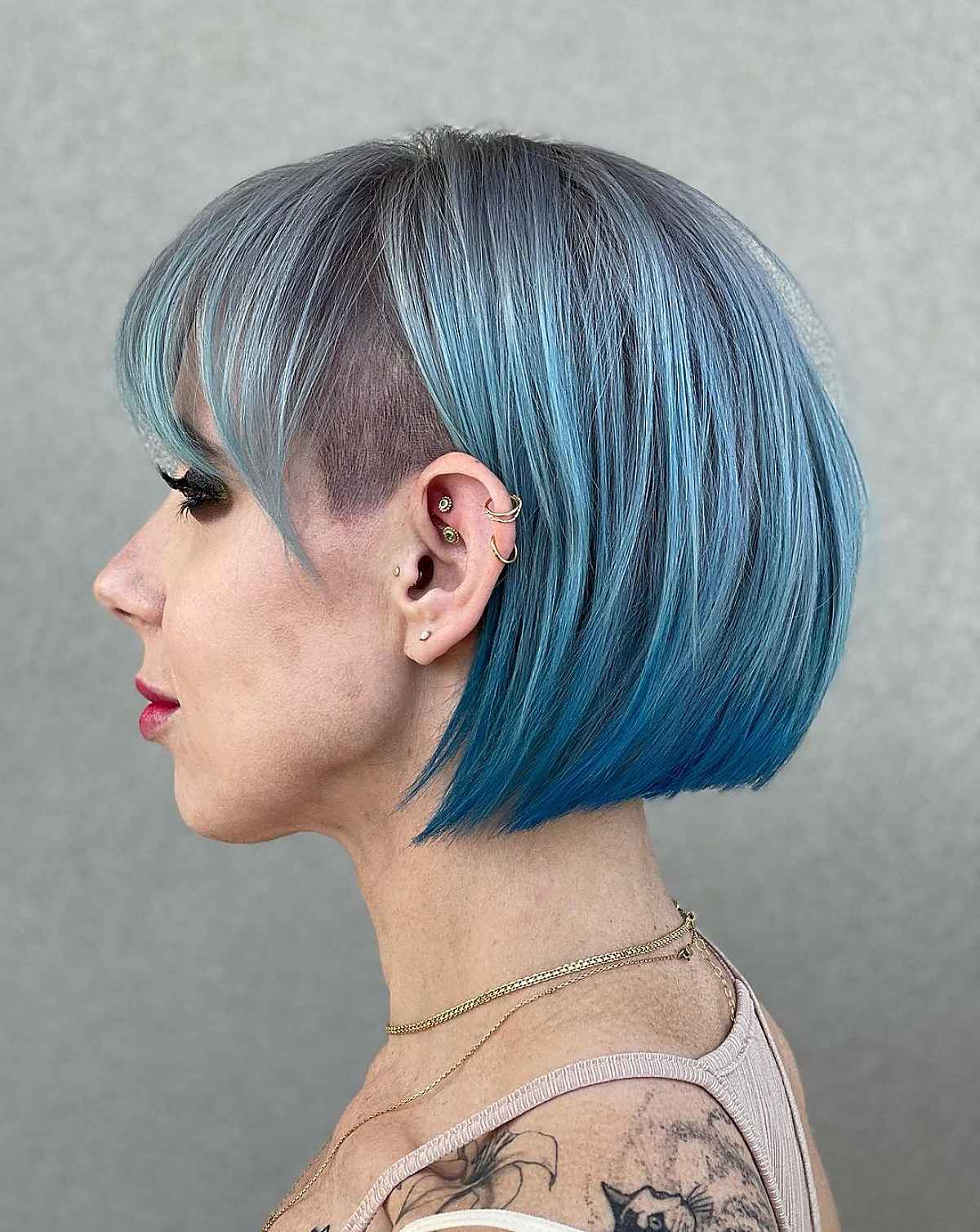 15 Remarkable Chin-Length Bob with Bangs to Consider for Your Next Cut