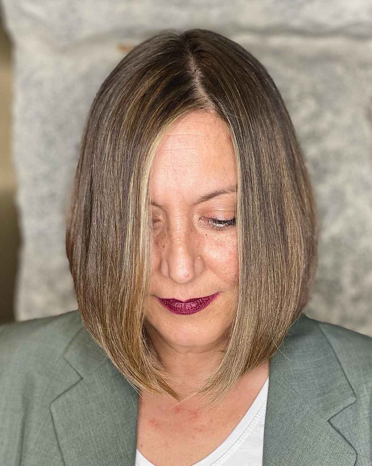 Top 10 Winter Hair Colors for Women Over 50 in 2022