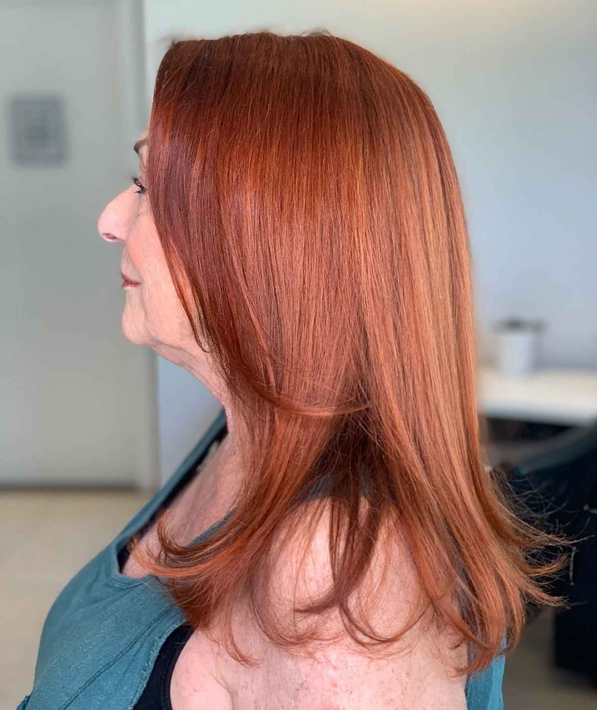 Top 10 Winter Hair Colors for Women In Their 60s (2022 Season)