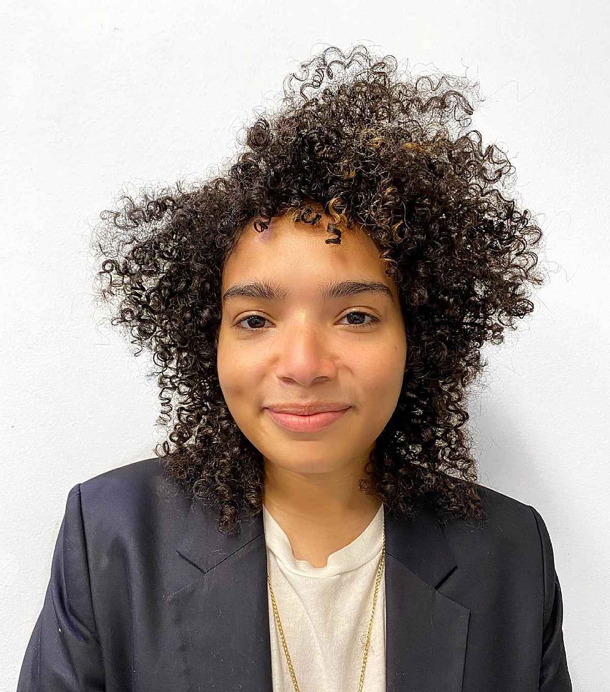 26 Modern Mullet Hairstyles for Girls with Curly Hair
