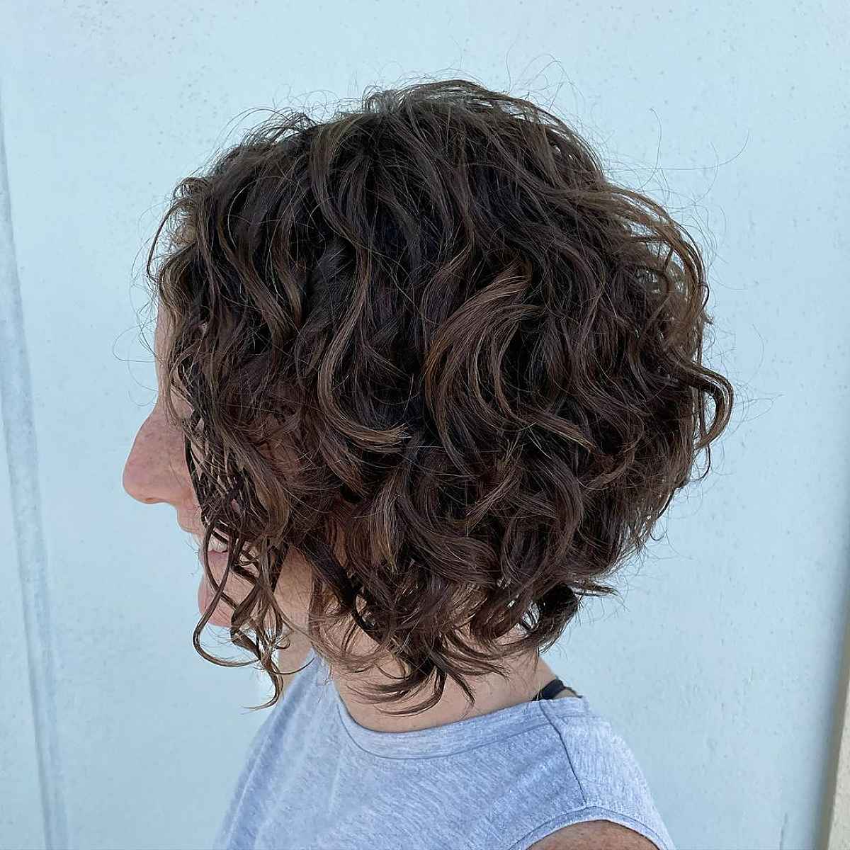 15 Stacked, Short Curly Bob Haircuts to Enhance Your Natural Curls