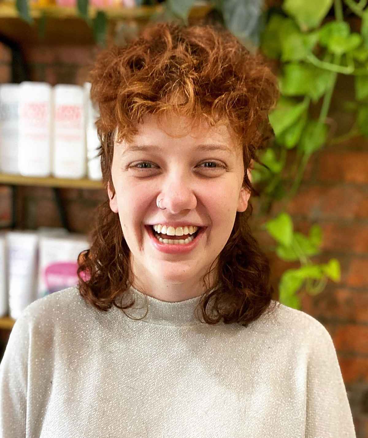 26 Modern Mullet Hairstyles for Girls with Curly Hair