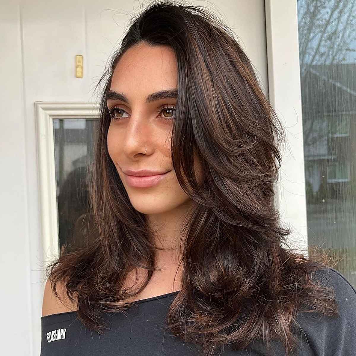 23 Best Ways to Get Long Layers with Medium-Length Hair