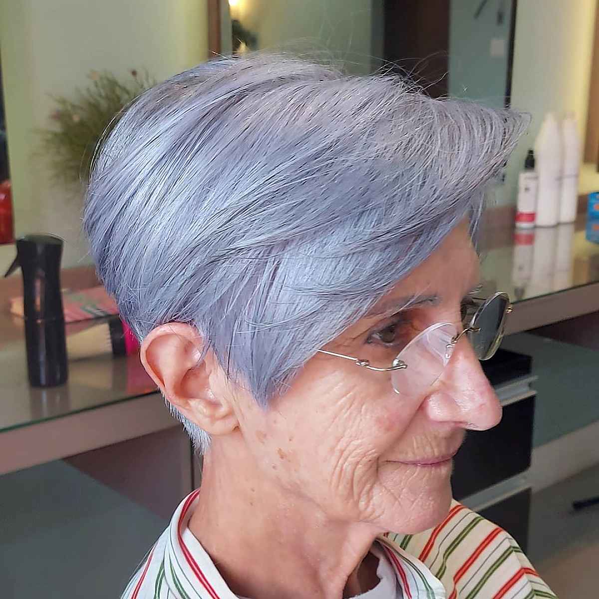 26 Flattering Hairstyles for Women Over 60 with Glasses