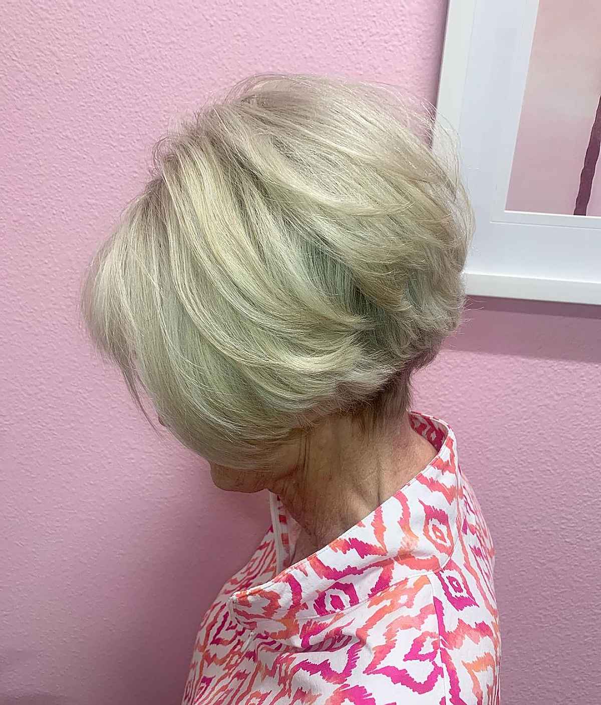 26 Youthful &amp; Stylish Short Haircuts for Women in Their 70s