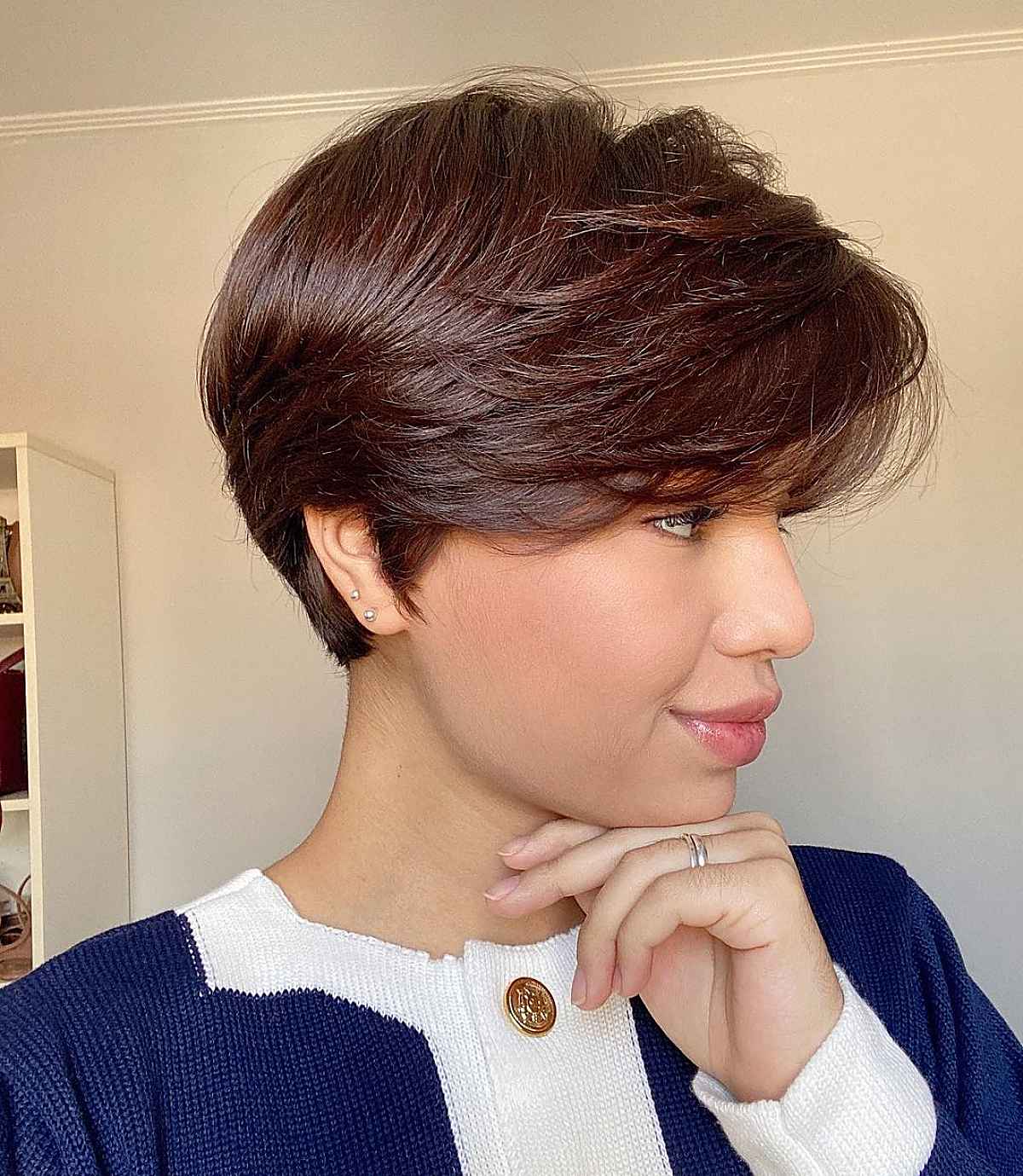 26 Stylish Long Pixie Bob Haircuts for a Unique Length and Style