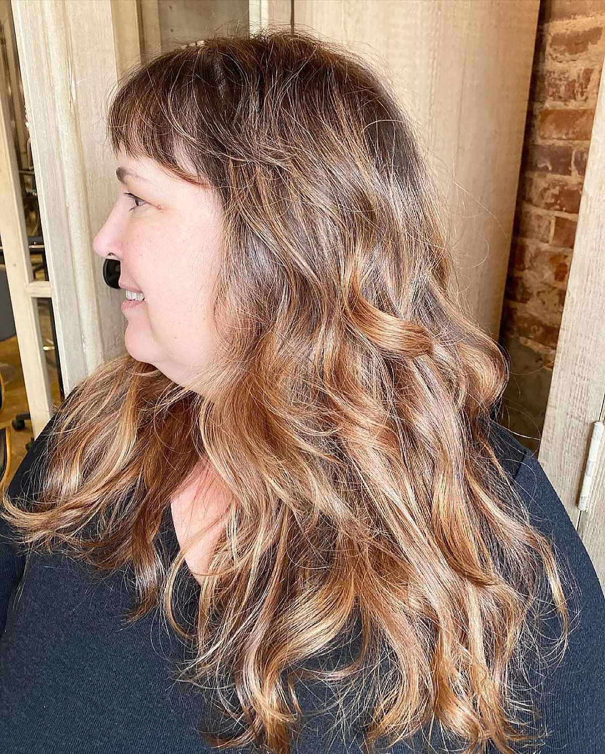 21+ Slimming Hairstyles for Overweight Women Over 40