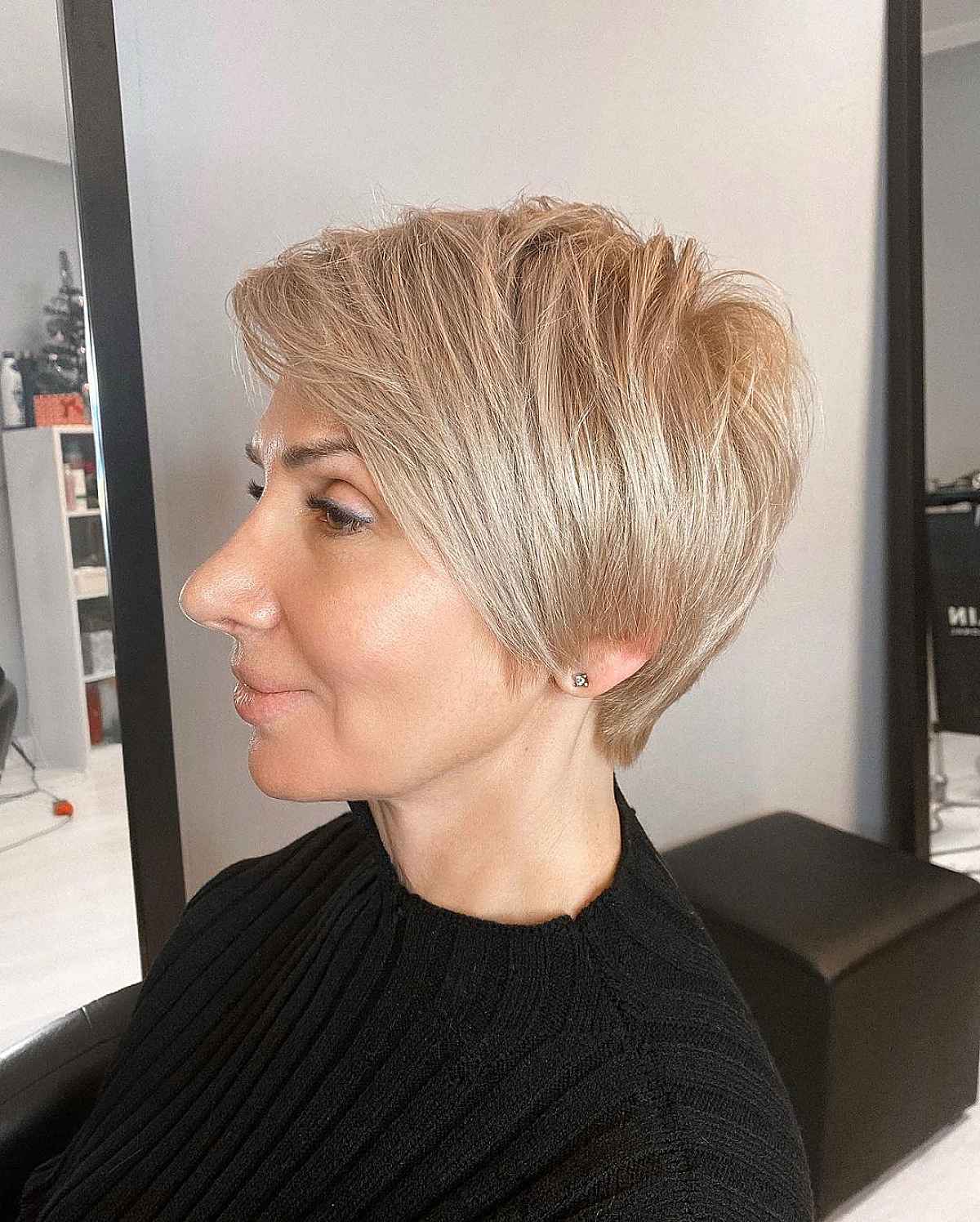 26 Flattering Haircuts for Women Over 30 That Are Still Trendy