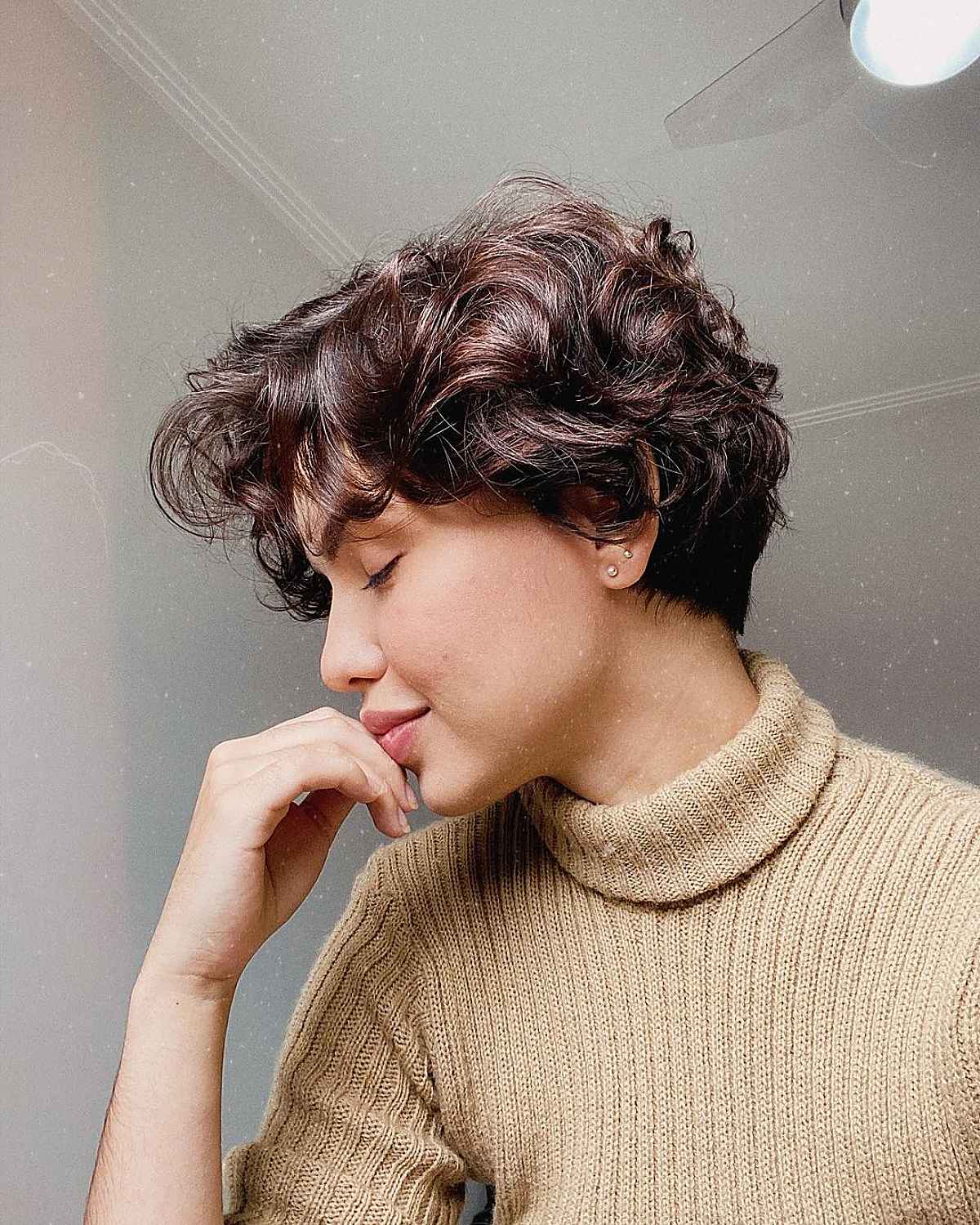 26 Stylish Long Pixie Bob Haircuts for a Unique Length and Style