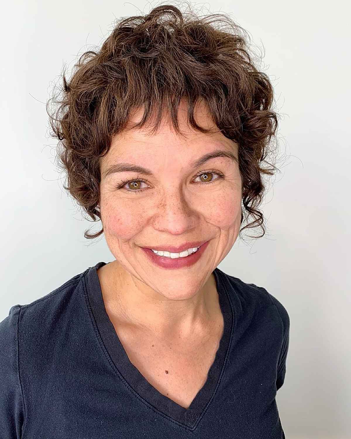 28 Stunning Curly Shag Haircuts for Trendy, Curly-Haired Girls