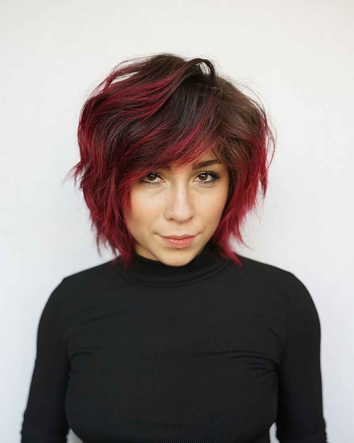 25 Best Short Hair with Side Bangs Women Are Getting Right Now
