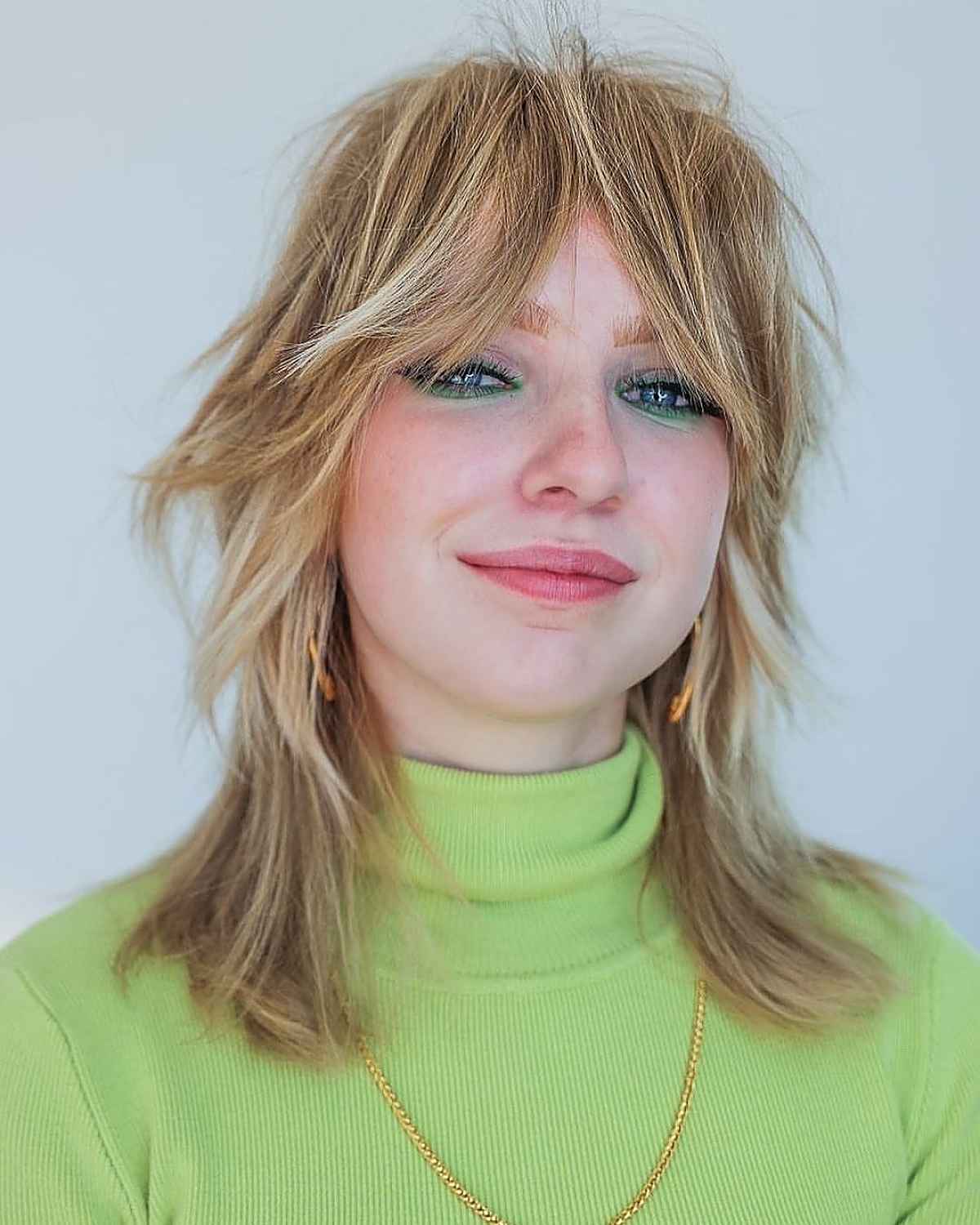 15 Best Ways to Rock a Low-Maintenance Shaggy Haircut with Bangs