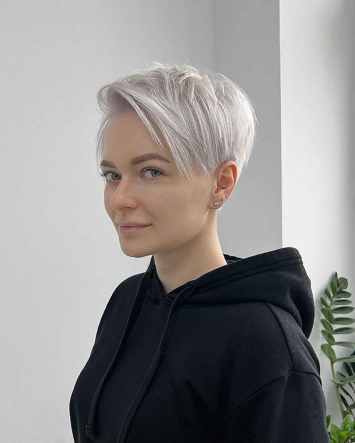 15 Best Pixie Cuts for Fine Hair to Look Fuller