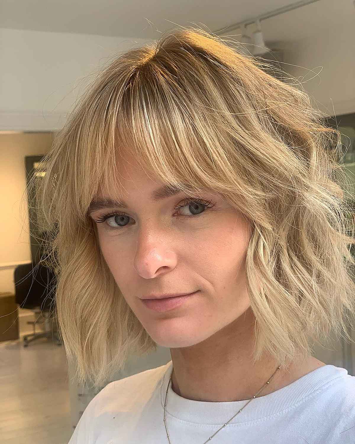 25+ Chic Short Layered Bob with Bangs for an Eye-Catching Crop