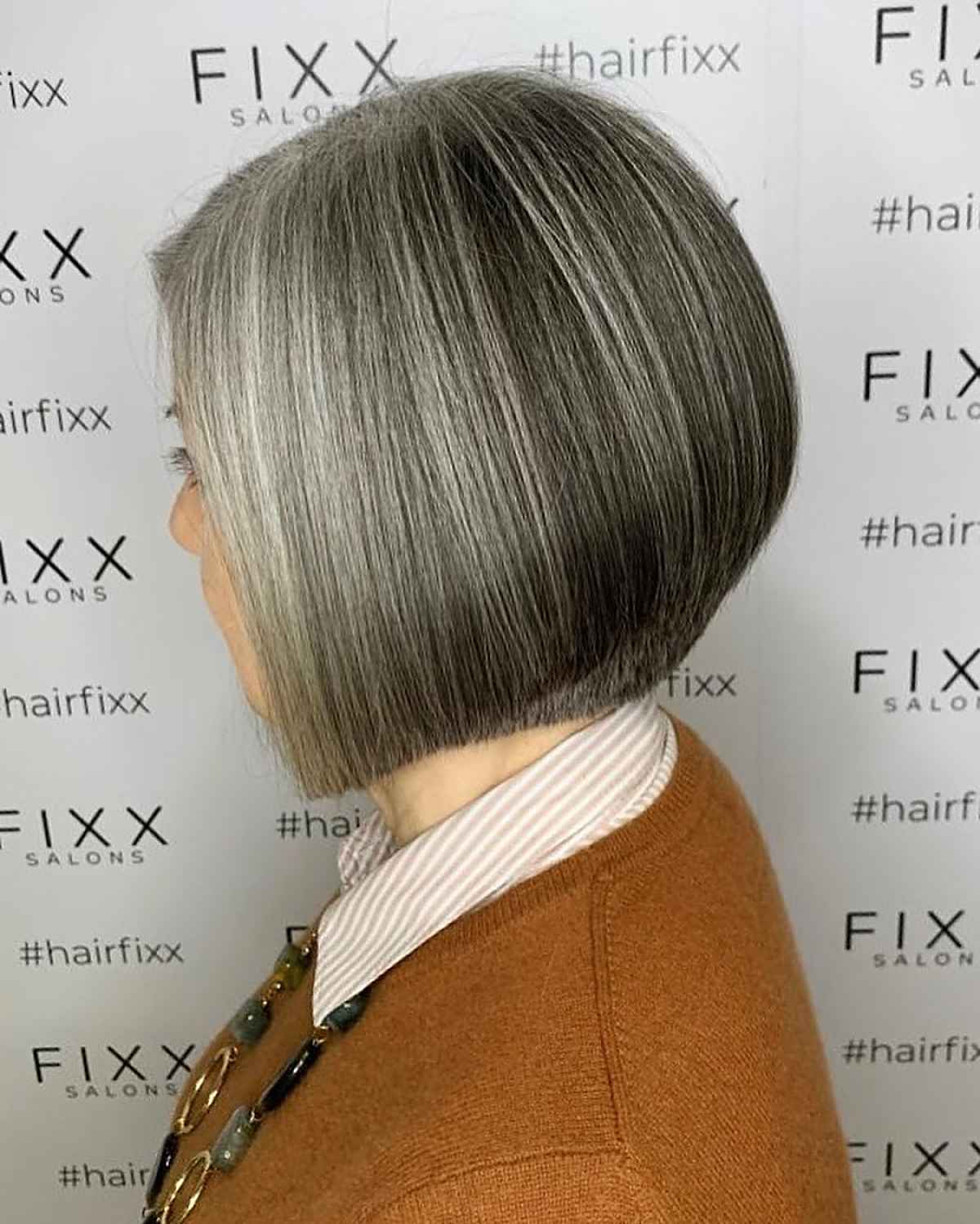 26 Youthful &amp; Stylish Short Haircuts for Women in Their 70s