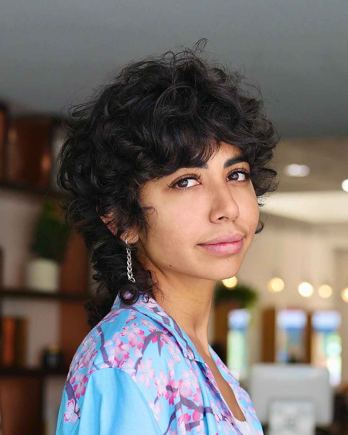 26 Modern Mullet Hairstyles for Girls with Curly Hair