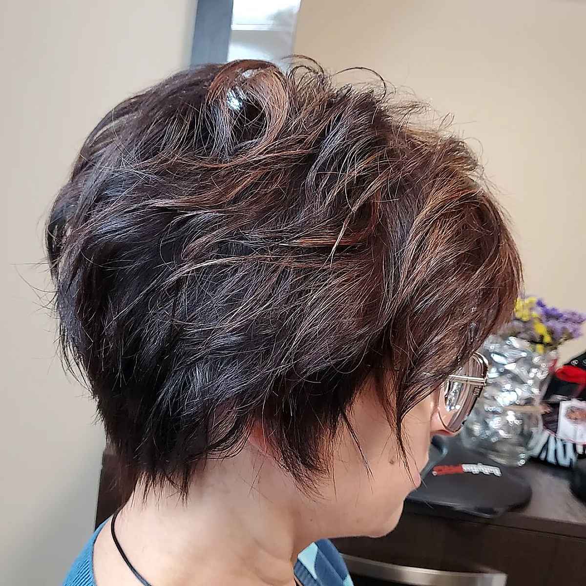 15 Short, Stacked Pixie Bob Haircuts for a Cute and Sassy Look