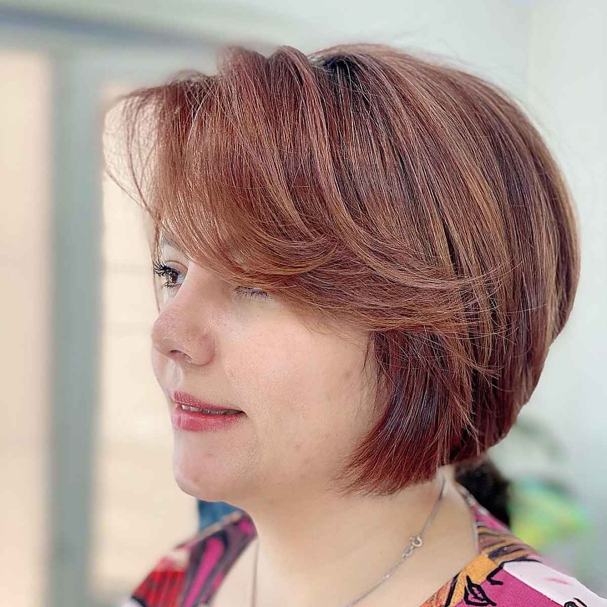 25 Best Short Hair with Side Bangs Women Are Getting Right Now