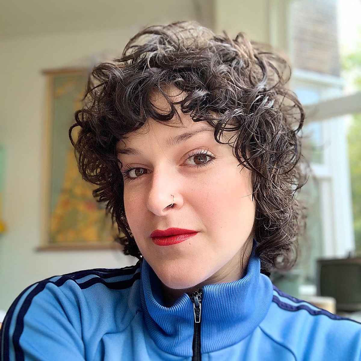 26 Modern Mullet Hairstyles for Girls with Curly Hair