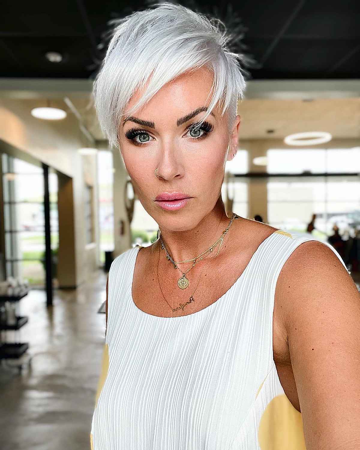 25 Best Short Hair with Side Bangs Women Are Getting Right Now