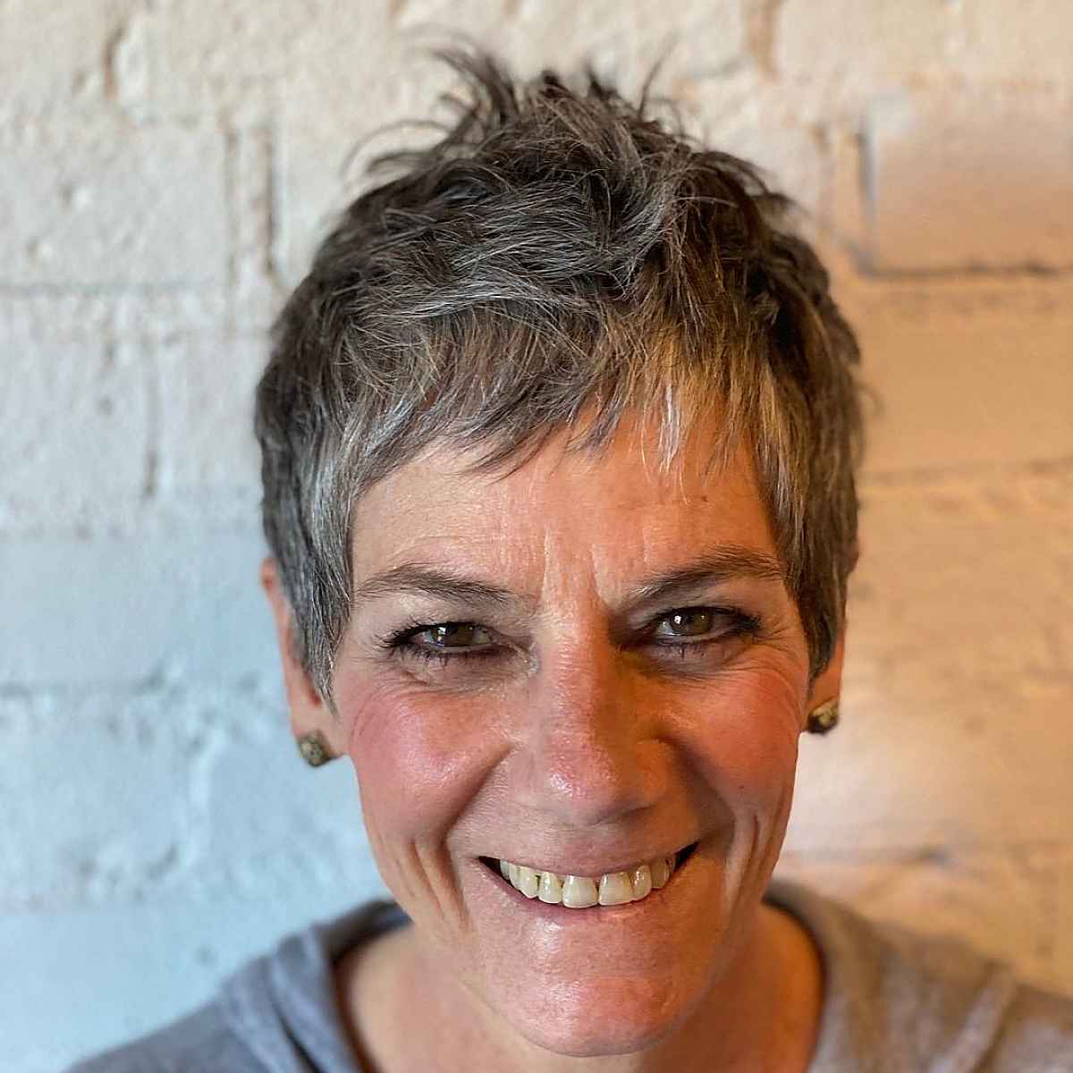 26 Best Layered Pixie Cut Ideas for a Short Crop with Movement