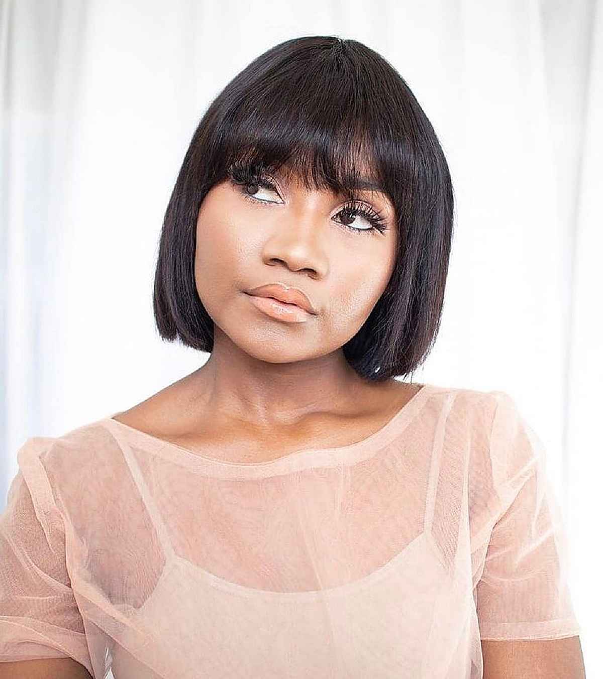 15 Remarkable Chin-Length Bob with Bangs to Consider for Your Next Cut