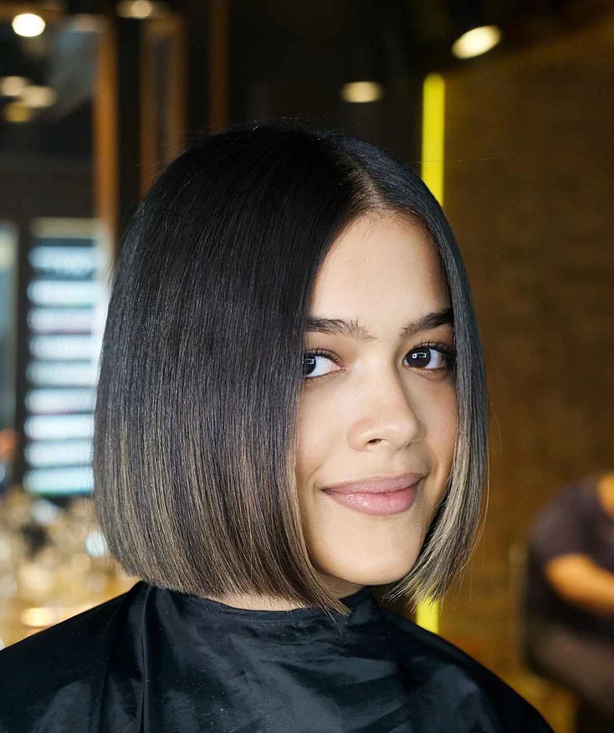 15 Best Short Straight Bob Haircuts for a Sleek Look