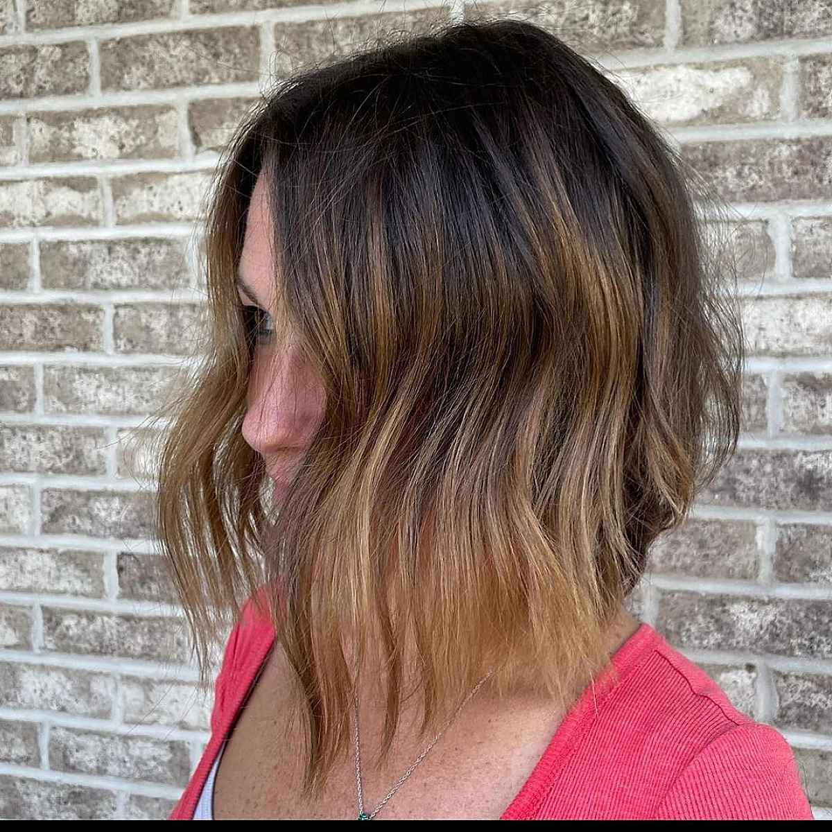 26 Flattering and Trendy Medium-Length Haircuts for Women Over 40
