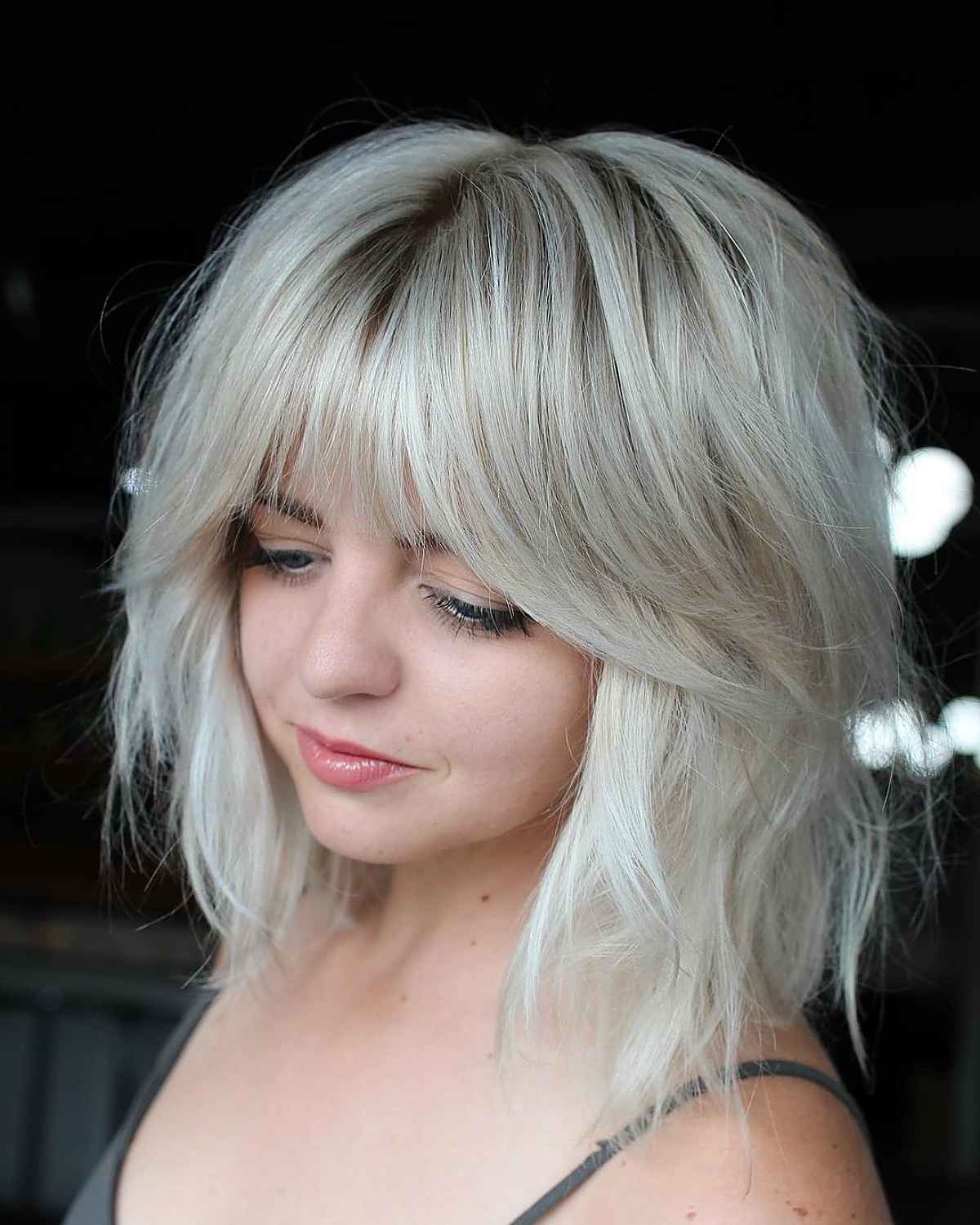 15 Flattering Long Bob Haircuts for Women with Full and Round Faces