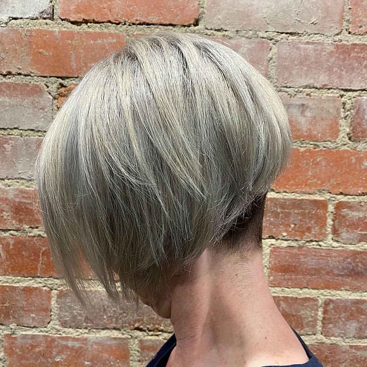 26 Lovely Layered Bob Haircuts for Ladies In Their 60s That Are Easy To Style