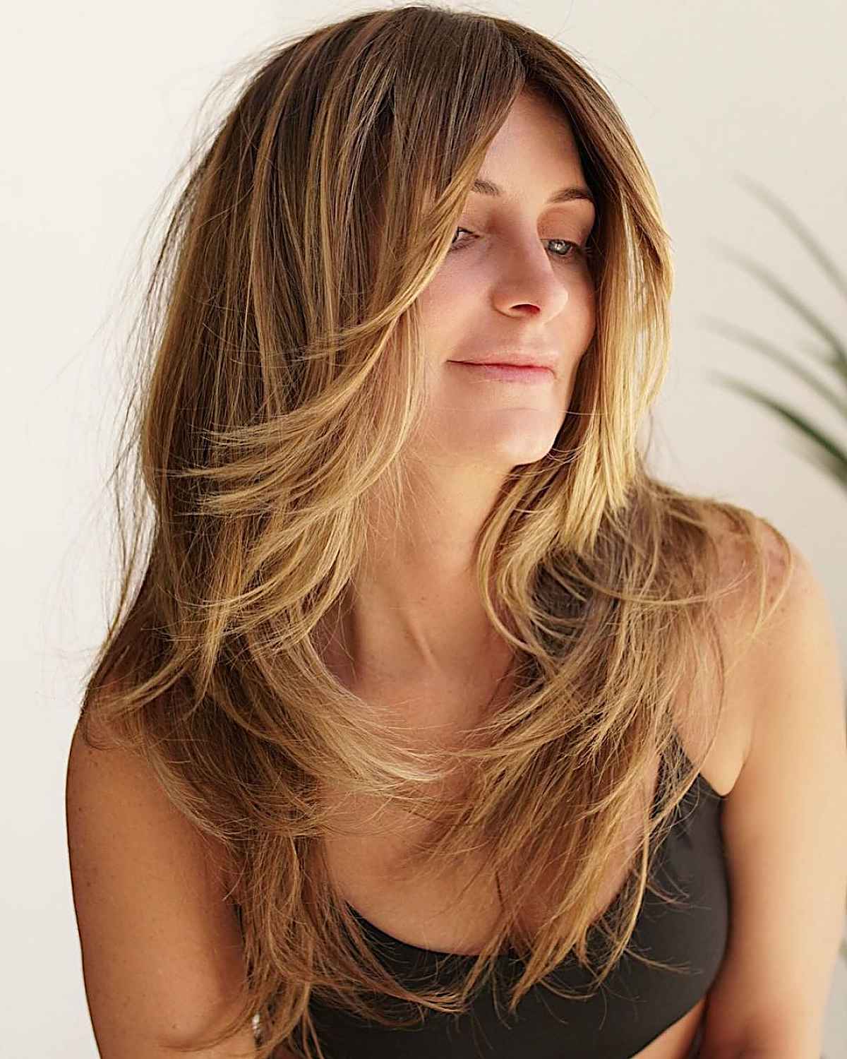 25 Ways to Get Face-Framing Layers on Long Hair