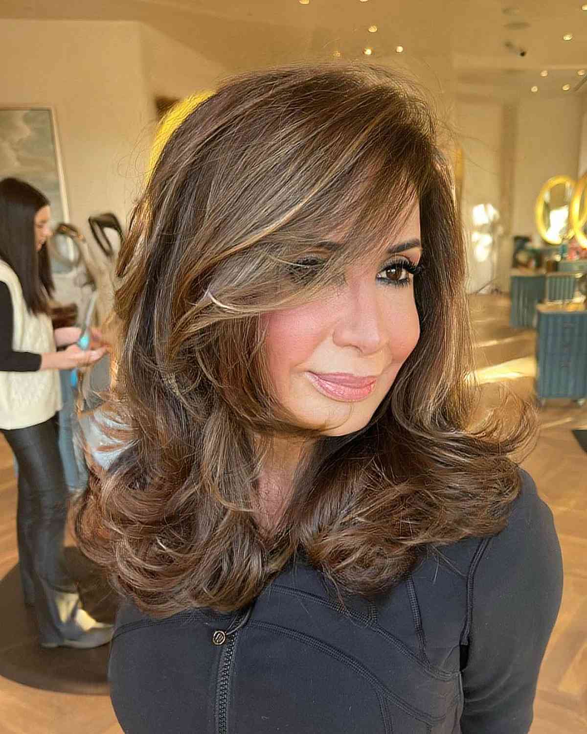 40 Stunning Face-Framing Layers For Ladies With Medium Hair