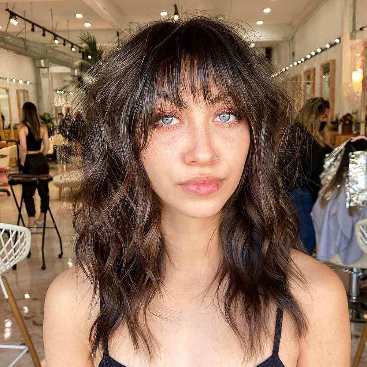 40 Stunning Face-Framing Layers For Ladies With Medium Hair