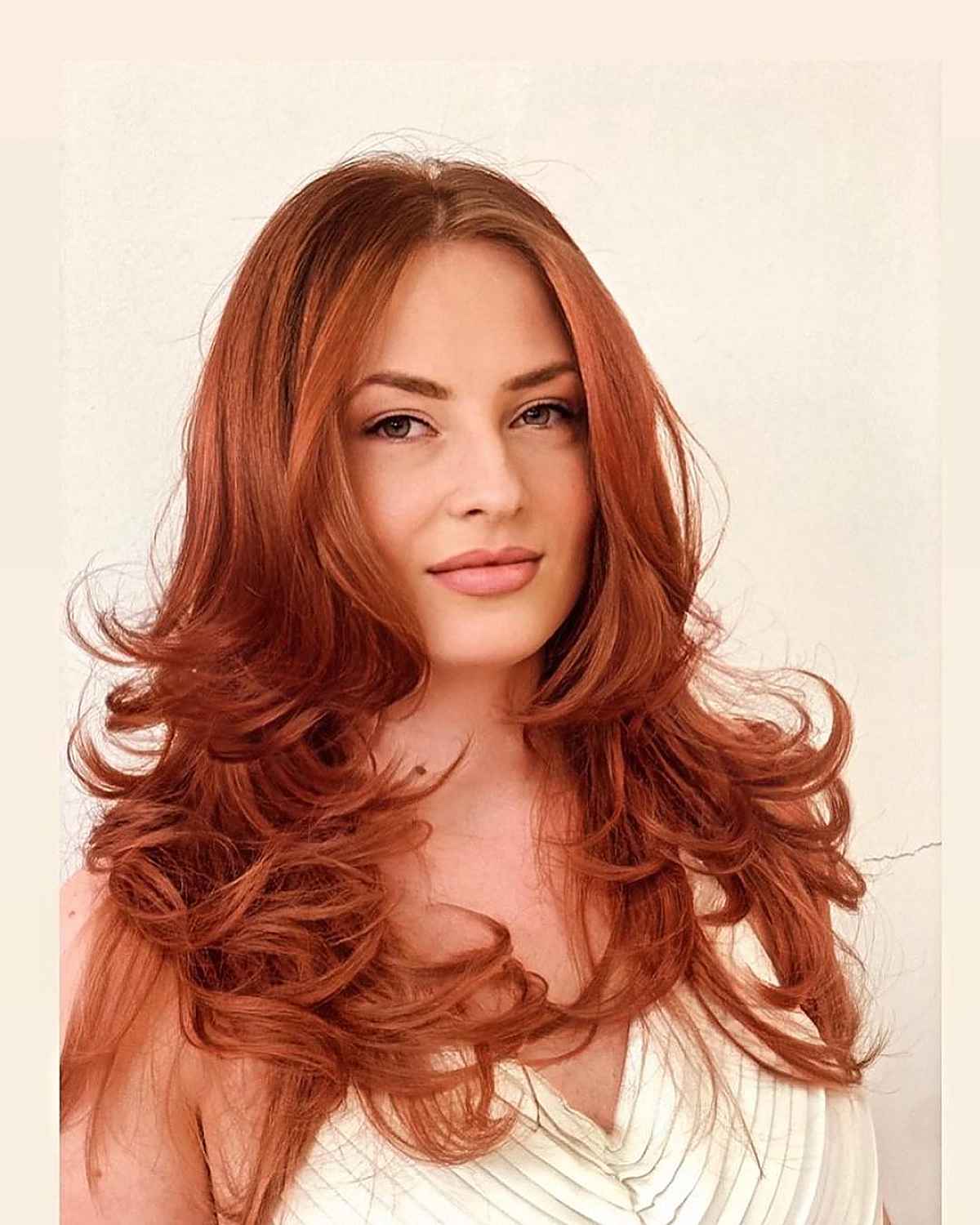 31 Modern Feather Cut Hair Ideas Women Are Getting