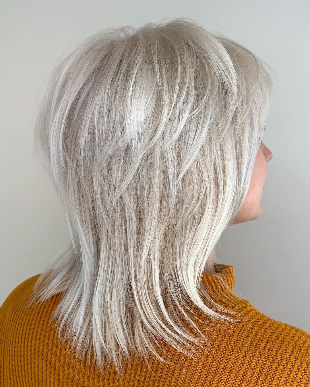 31 Modern Feather Cut Hair Ideas Women Are Getting