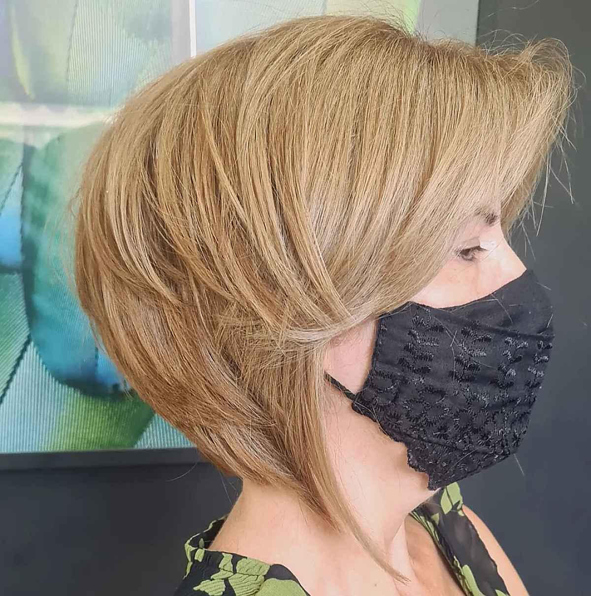 41 Choppy Layered Bobs for Thick Hair to Be Less Poofy