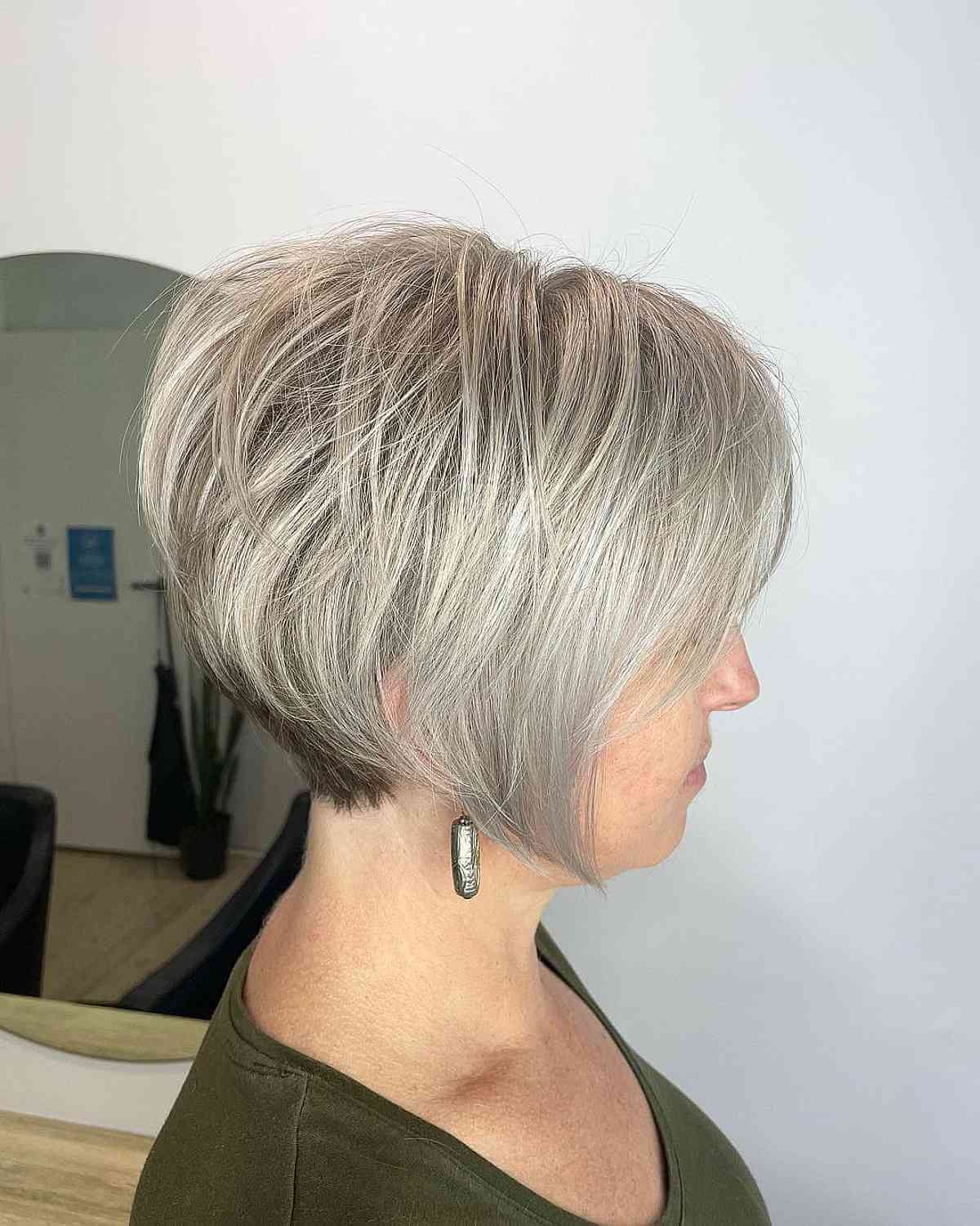 21 Cutest Chin-Length Layered Hair Ideas to See Before Your Next Salon Appointment
