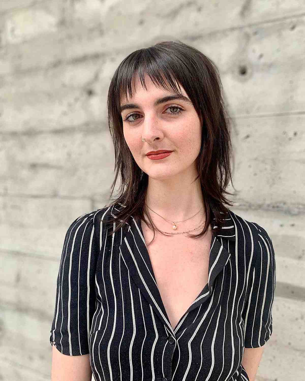 73 Fantastic Short to Medium Layered Haircuts for That In-Between Length