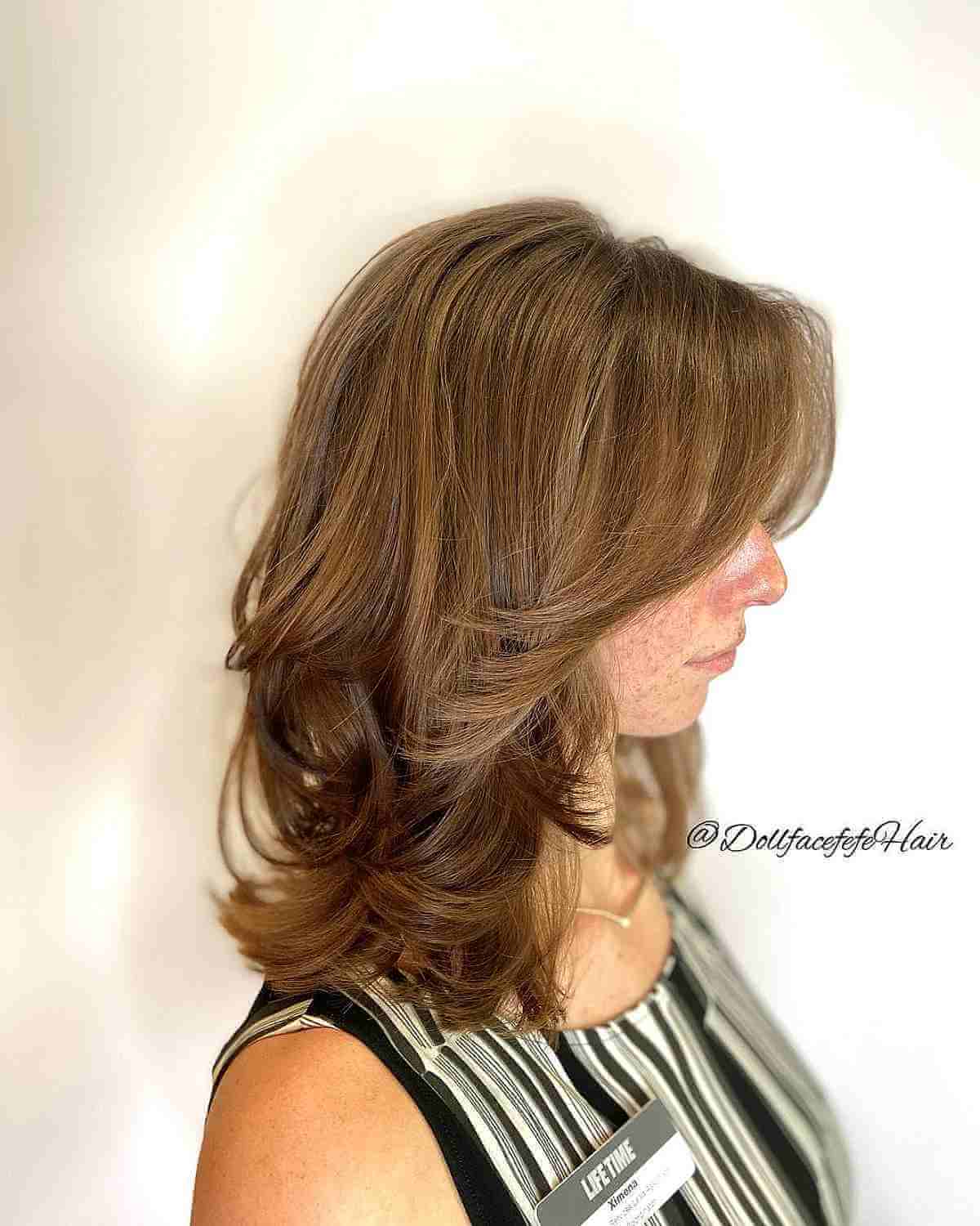 73 Fantastic Short to Medium Layered Haircuts for That In-Between Length