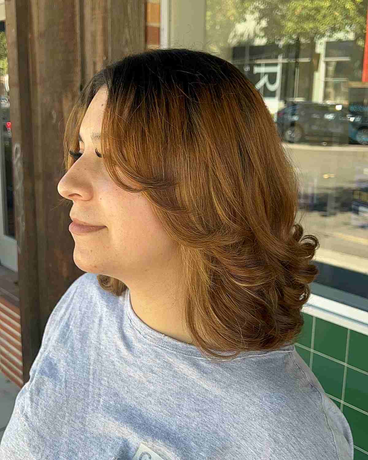 73 Fantastic Short to Medium Layered Haircuts for That In-Between Length