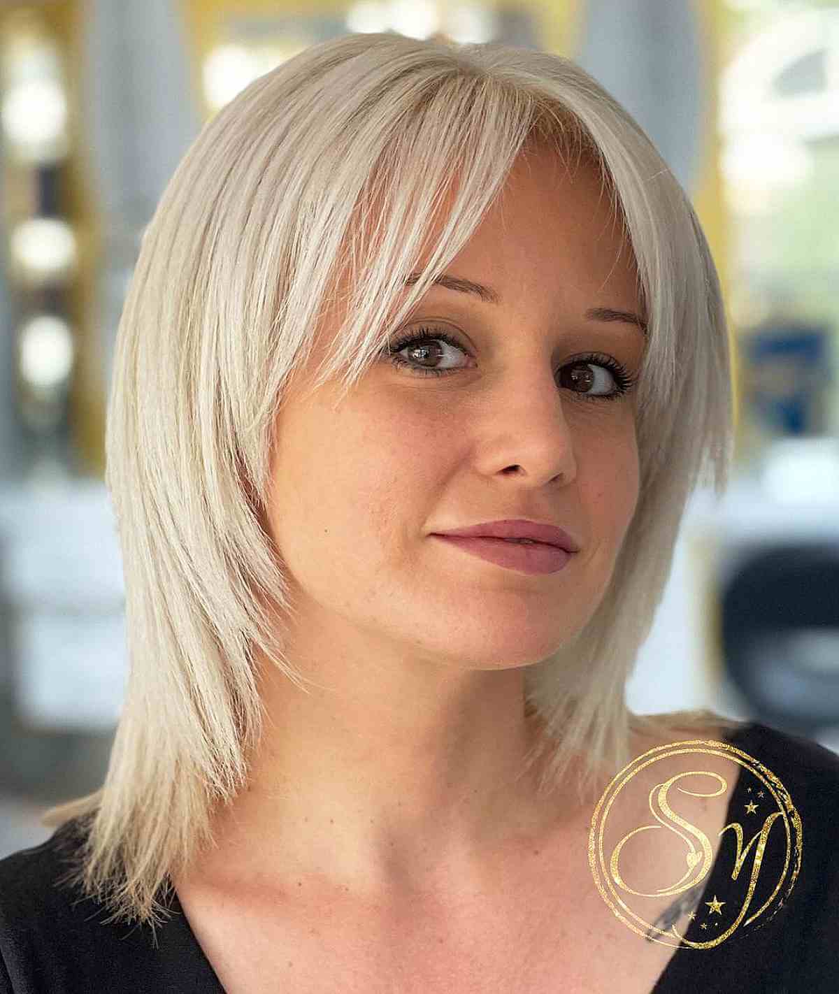 73 Fantastic Short to Medium Layered Haircuts for That In-Between Length