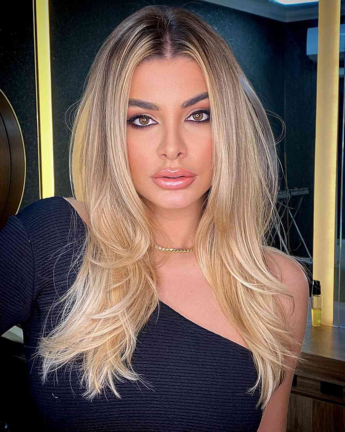 61 Straight Layered Hair Ideas for All Lengths and Textures