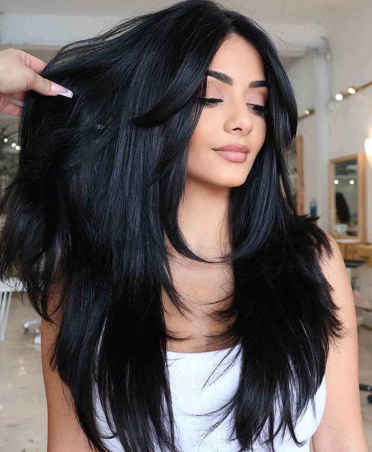 61 Straight Layered Hair Ideas for All Lengths and Textures