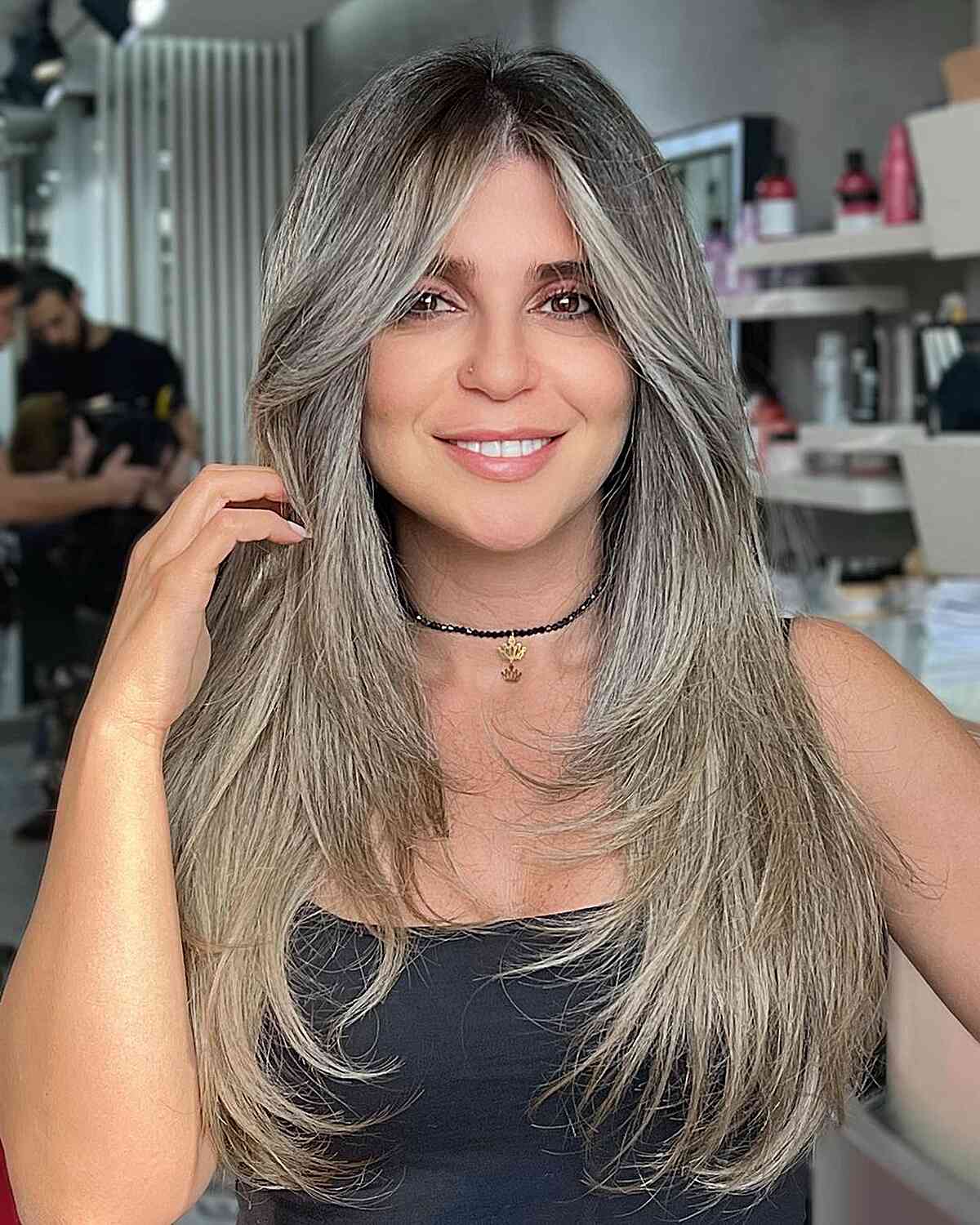 31 Trendiest Front Layered Haircuts for Long Hair