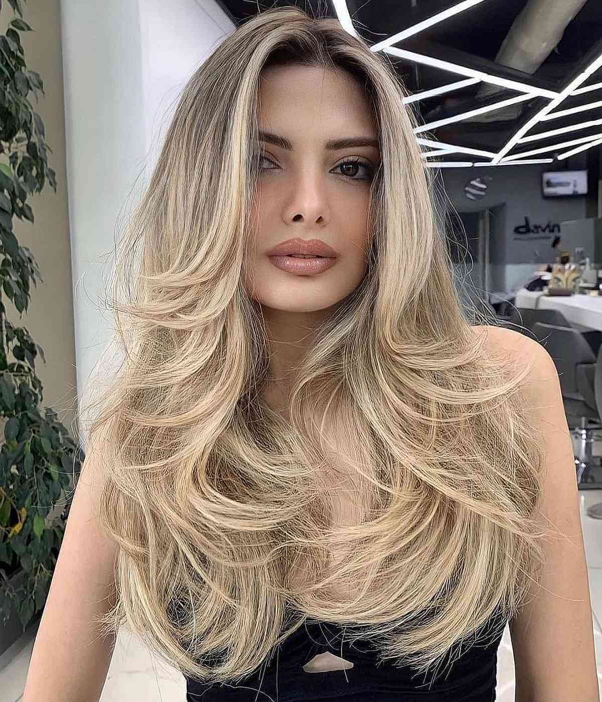 31 Trendiest Front Layered Haircuts for Long Hair