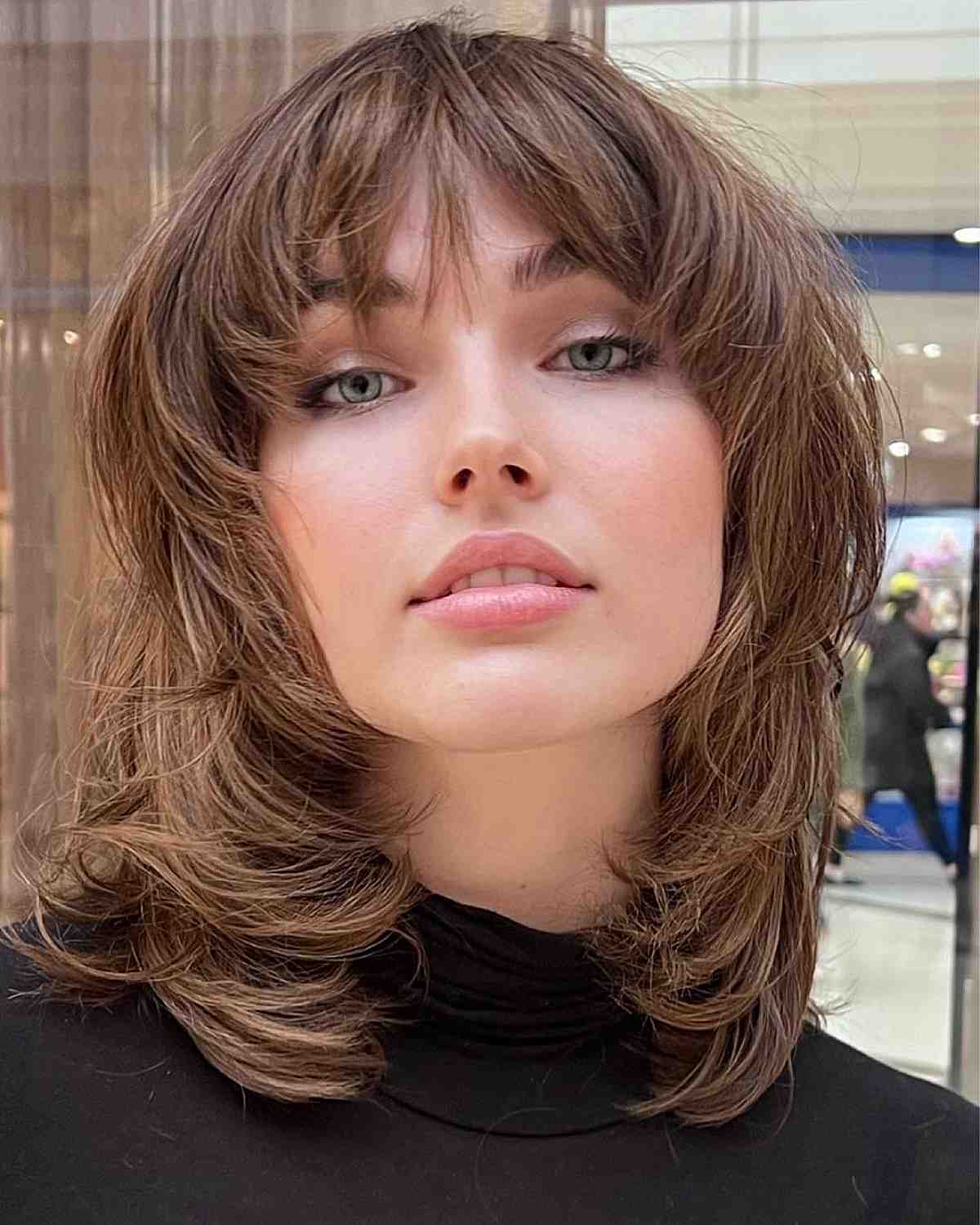 27 Face-Framing Layered & Choppy Haircuts for Shoulder-Length Hair