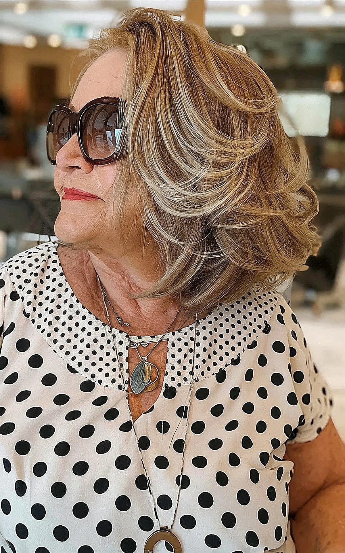 41 Lovely Layered Bob Haircuts for Ladies In Their 60s That Are Easy To Style