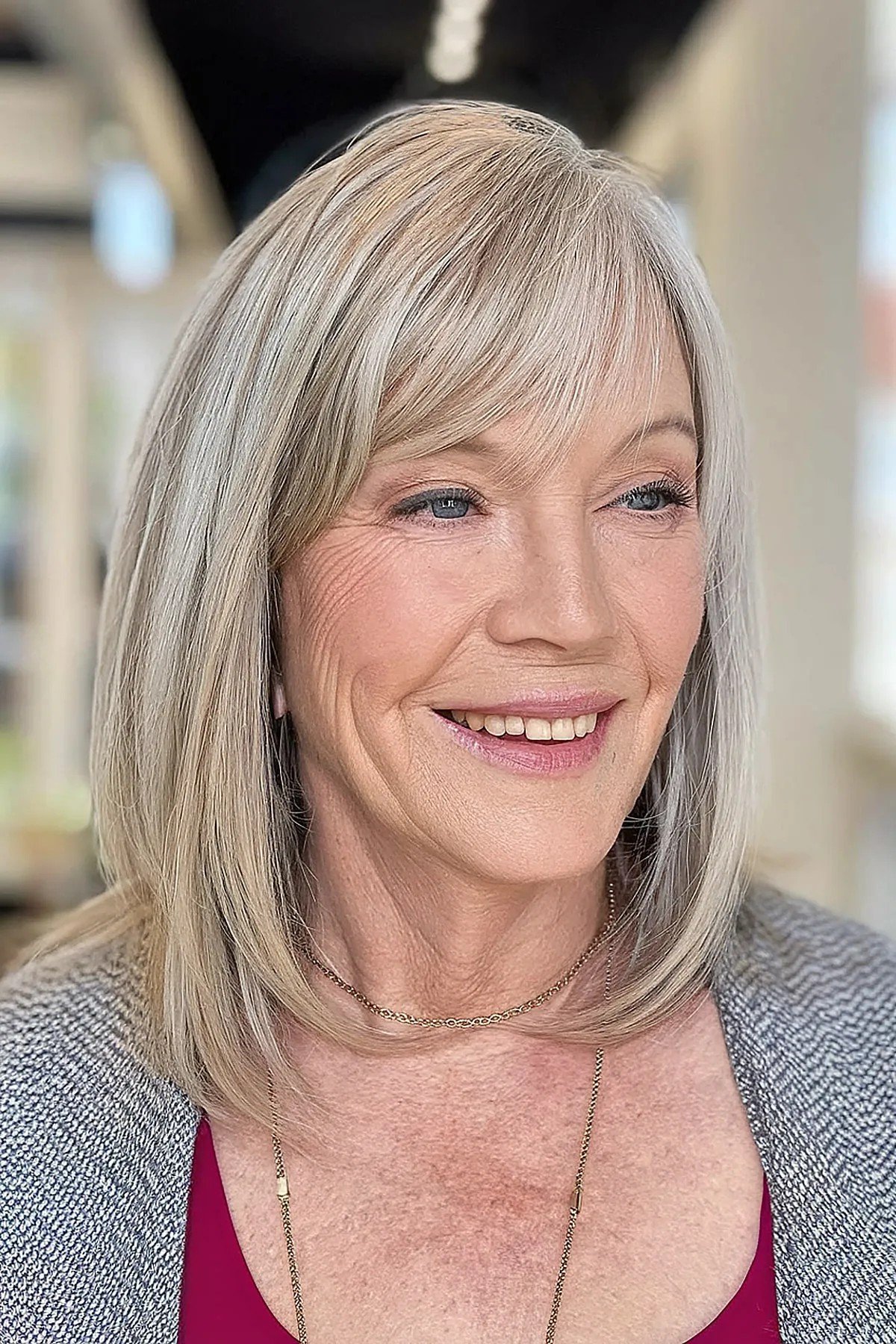 41 Lovely Layered Bob Haircuts for Ladies In Their 60s That Are Easy To Style